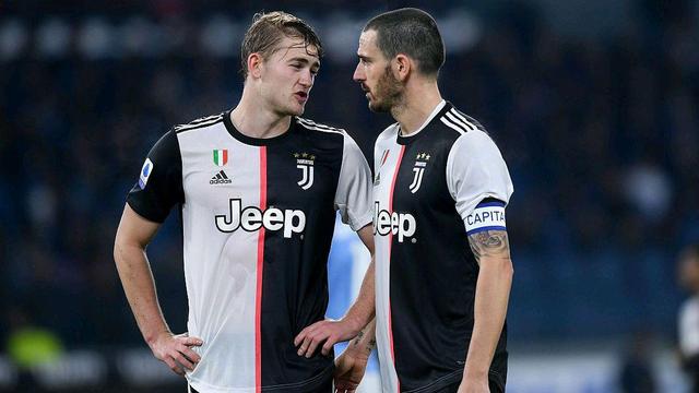 开云体育登录-尤文图斯豪取胜利，稳坐榜首位置